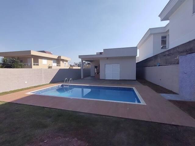 Venda em santa Adélia - Vargem Grande Paulista