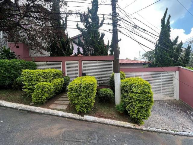 #28 - Casa para Venda em Cotia - SP - 2