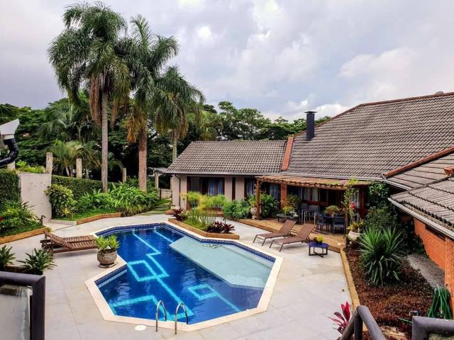 #38 - Casa para Venda em Carapicuíba - SP - 2
