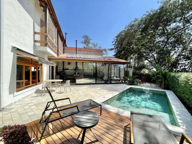 Venda em Golf Gardens - Carapicuíba