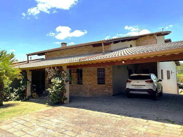 #153 - Casa para Venda em Cotia - SP