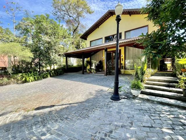 #M1170 - Casa para Venda em Cotia - SP