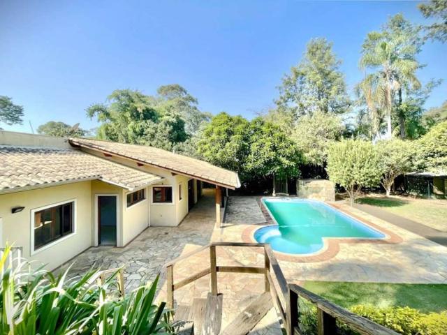 #M1175 - Casa para Venda em Carapicuíba - SP - 1