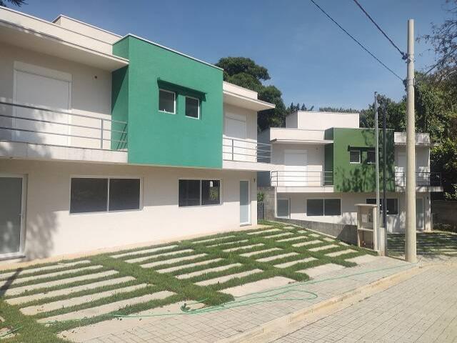 Venda em Jardim Pioneiro - Cotia
