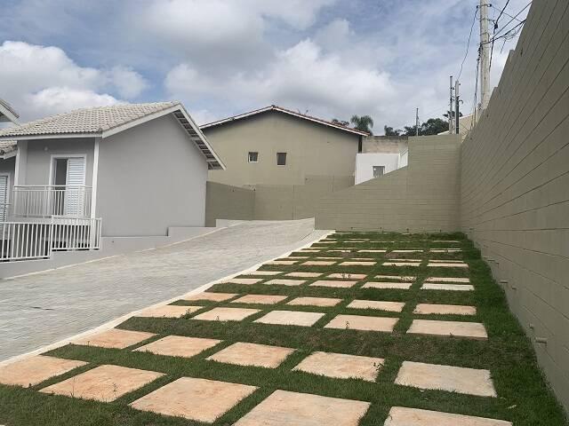 #CA246 - Casa para Venda em Cotia - SP - 1