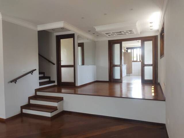 #CA6.000 - Casa para Locação em Cotia - SP - 2