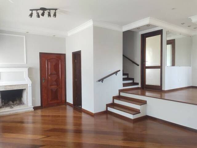#CA6.000 - Casa para Locação em Cotia - SP - 1