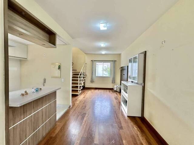 #272 - Casa para Venda em Cotia - SP - 2
